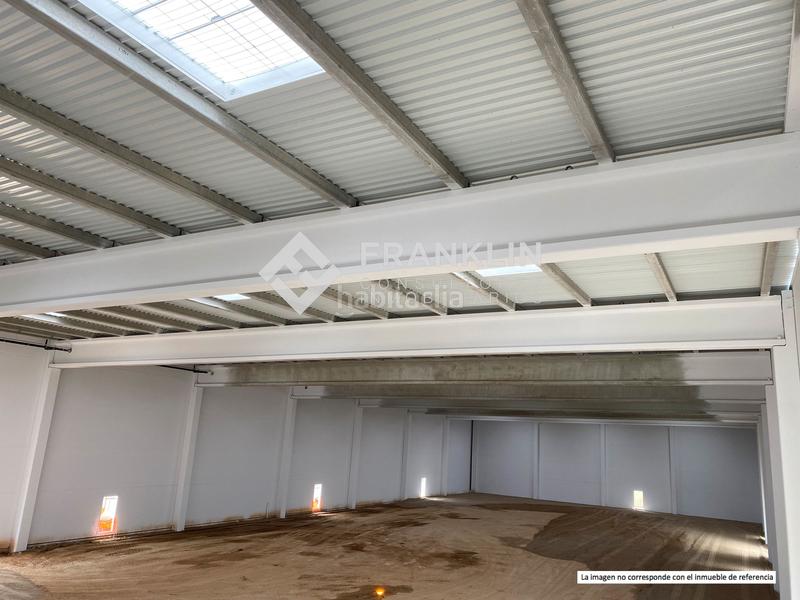 Foto a32af69a-e438-404c-a4d1-8783d1174533. Capannone industriale in Bruc (El)