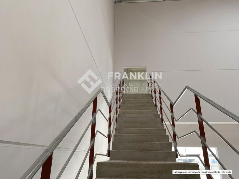 Foto ed5d2c00-0cbf-4ddd-b518-e27863706d9a. Capannone industriale in Bruc (El)