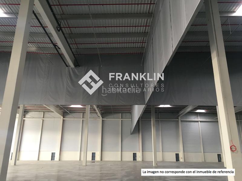 Foto 319694fe-72e6-486e-a3f8-c0e4508b146d. Fabrikhalle in Barri dels Escriptors Salt