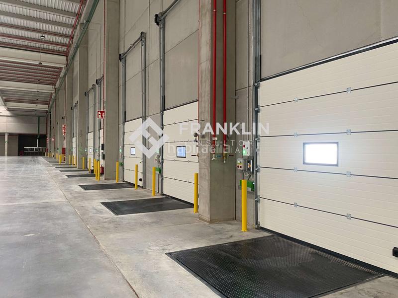 Foto 4b029a38-55c6-4b07-90f3-b05fc18f7b87. Location bâtiment à usage industriel dans n-240 km17 dans Valls