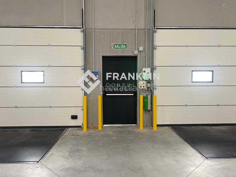 Foto 2dc1427a-11bb-4615-8dfc-b1ef3f411b00. Rent industrial building in n-240 km17 in Valls