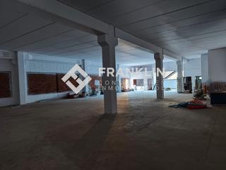 Lloguer Nau industrial a Carrer unitat 19. Aislada con imagen corporativa