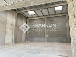 Location Bâtiment à usage industriel à Carrer berguedà 41f. De nueva construcción