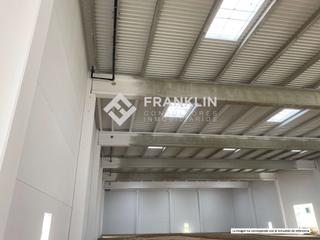 Location Bâtiment à usage industriel à Carrer berguedà 41f. De nueva construcción