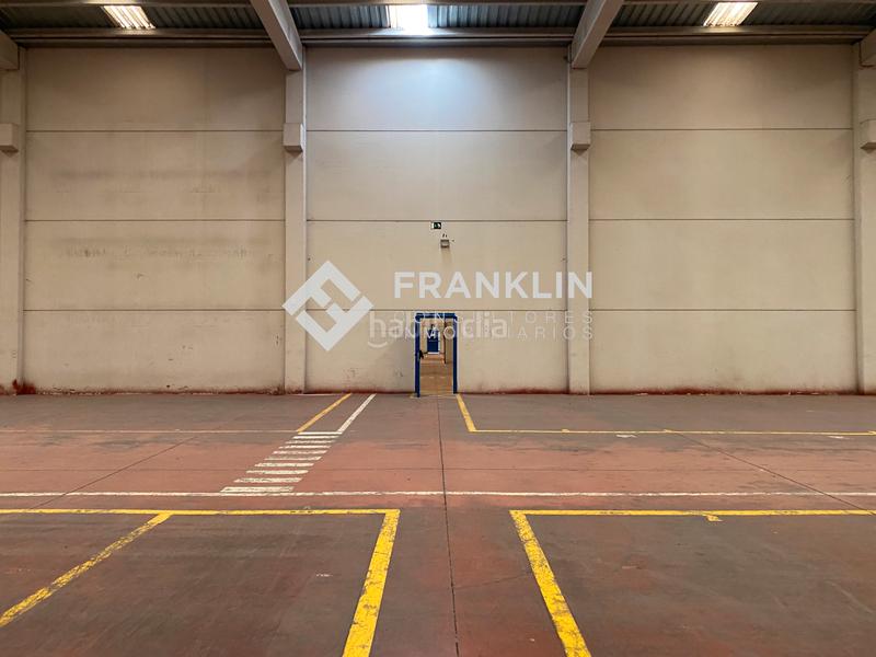 Foto 325597c1-debe-427e-a02d-f918671d291e. Alquiler nave industrial en carrer del vidre 5 aislada, tipo c en Arboç (L´)