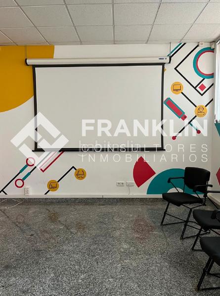 Foto 0d211fde-e034-4e9b-98f1-a2e4eae7b864. Lloguer oficina a carrer isaac peral 1 a Sant Esteve Sesrovires