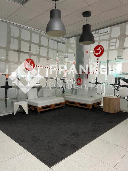 Foto 83dddbd0-b685-4135-ab7d-ede6031f8f02. Lloguer oficina a carrer isaac peral 1 a Sant Esteve Sesrovires