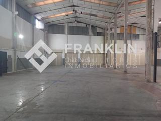 Location Bâtiment à usage industriel à Carrer enric prat de la riba 11. Con muelle de carga