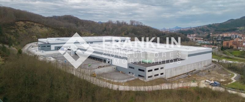 Foto 57b3f7f0-3375-4414-86d9-b433dac0e763. Affitto capannone industriale in calle gernika 42 in Galdakao