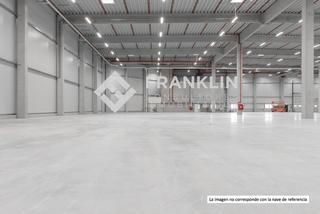 Nau industrial a Avinguda de valls 90. Aislada