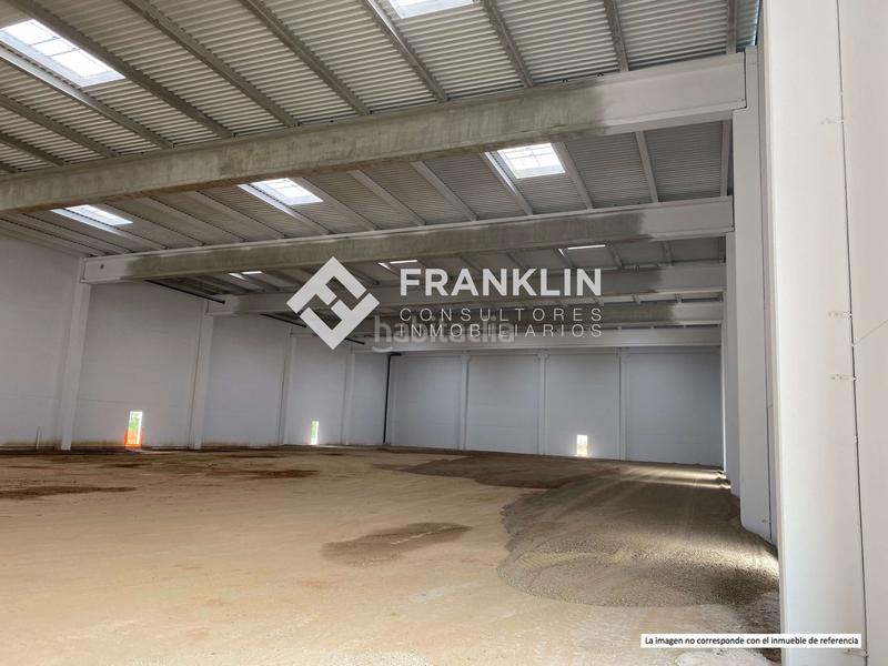 Foto a63374ca-4286-4f78-b9ed-1dde4179cd97. Fabrikhalle in Torreforta Tarragona