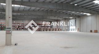 Location Btiment  usage industriel  Carrer suro. Aislada