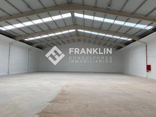 Miete Fabrikhalle  Carrer badajoz