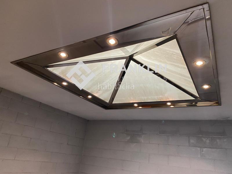 Foto 8449d5bb-b877-4f9b-86b3-5a5923e21db7. Capannone industriale in Palau-solità i Plegamans