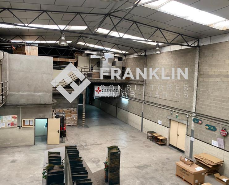 Foto d4e0e16b-5791-431b-a71a-af207cdbd4f0. Capannone industriale in Palau-solità i Plegamans