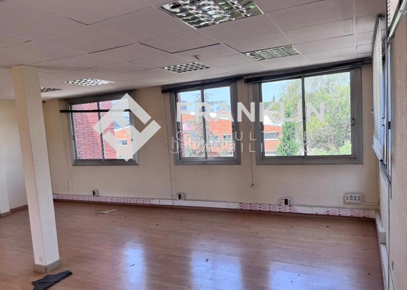 Foto 644c6685-0536-4184-953e-d27fc2698a22. Rent industrial building in Polinyà