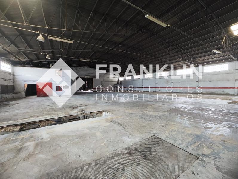 Foto f9578763-c64c-43fa-949f-1a65142a398a. Nave industrial con gran patio en Els Monjos Santa Margarida i els Monjos
