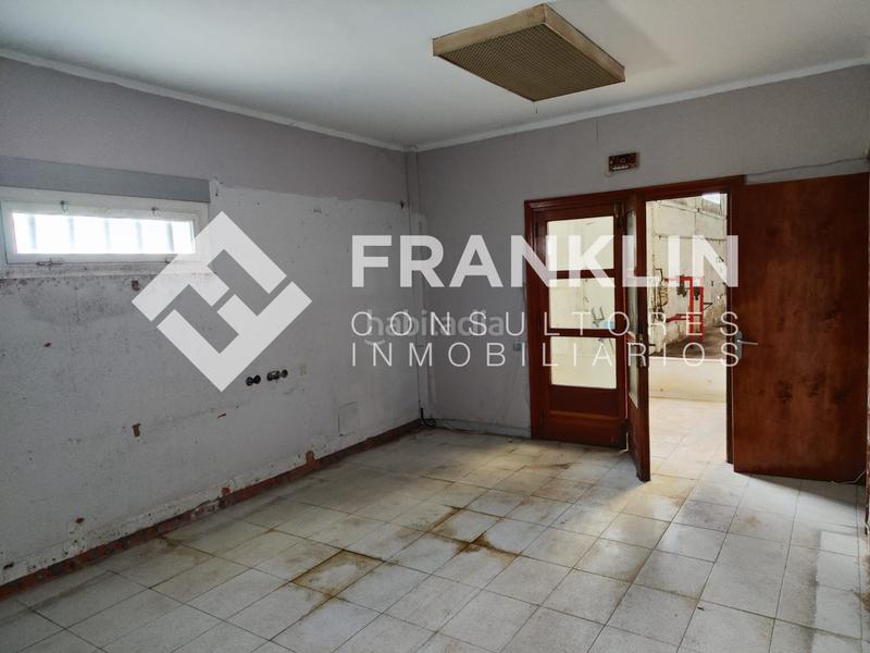 Foto e5067fe0-92cf-4a44-84cf-4c1b7e6feb9b. Alquiler nave industrial con gran patio en Els Monjos Santa Margarida i els Monjos
