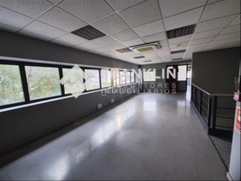 Foto 0aa42180-67ab-4420-b878-d4b991cb54b3. Rent industrial building in Granvia LH Hospitalet de Llobregat (L´)