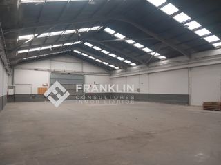 Affitto Capannone industriale  Avinguda de sentmenat. En recinto cerrado