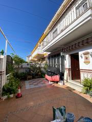 Maison à Calle doña teresa domínguez 9