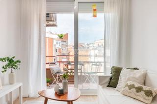 Pis a Hostafrancs. Piso en venta en barcelona