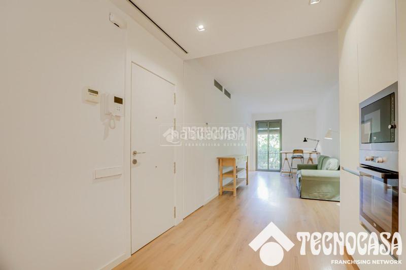 Foto 21ea92ad-296a-40e4-8cd4-843ee8bc8f7e. Piso  en venta en Sants Barcelona