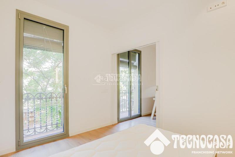 Foto d24c7ee5-dcab-4e3c-8174-6c0653a81983. Piso  en venta en Sants Barcelona
