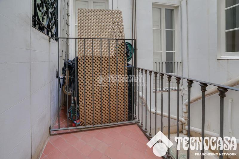 Foto 10d25a3f-7644-4a77-b98c-d0c203e62be7. Flat with heating in Sants Barcelona