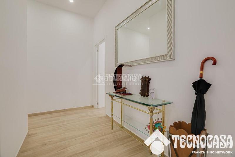 Foto 277552bb-700b-4054-be8d-2347b4d9f255. Flat with heating in Sants Barcelona