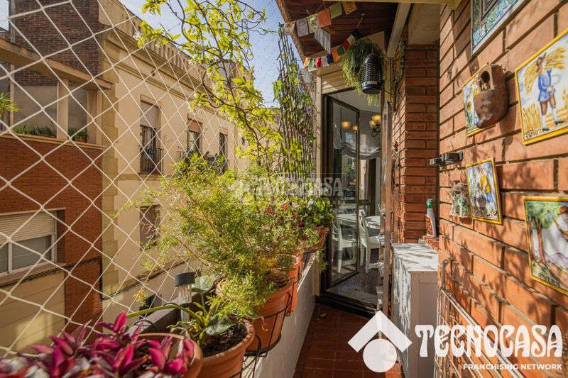 Foto 081d1e4a-f09c-4a5f-b3eb-c71ec7d6765a. Pis amb calefacció a Sants Barcelona