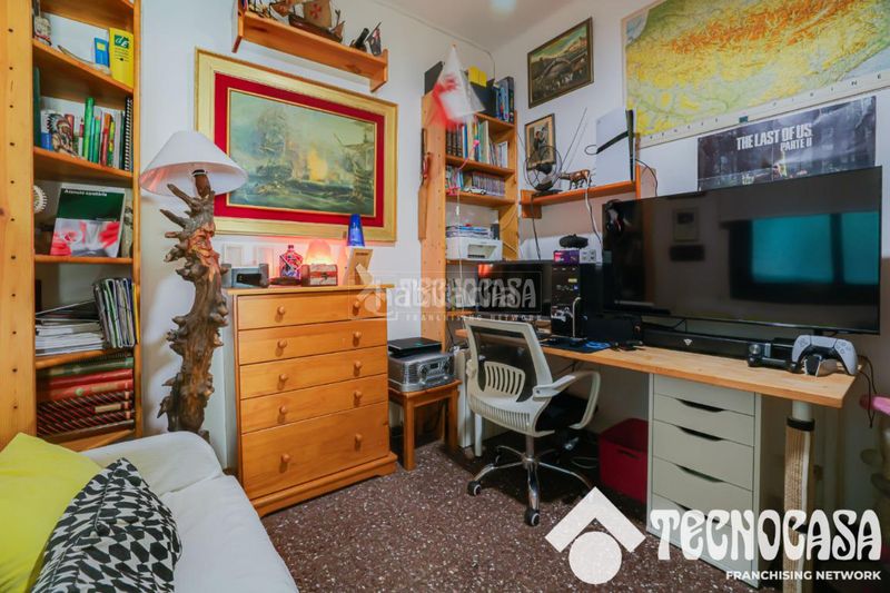 Foto 332ece23-80de-4207-ad9e-4acd63d4e8a8. Pis amb calefacció a Sants Barcelona