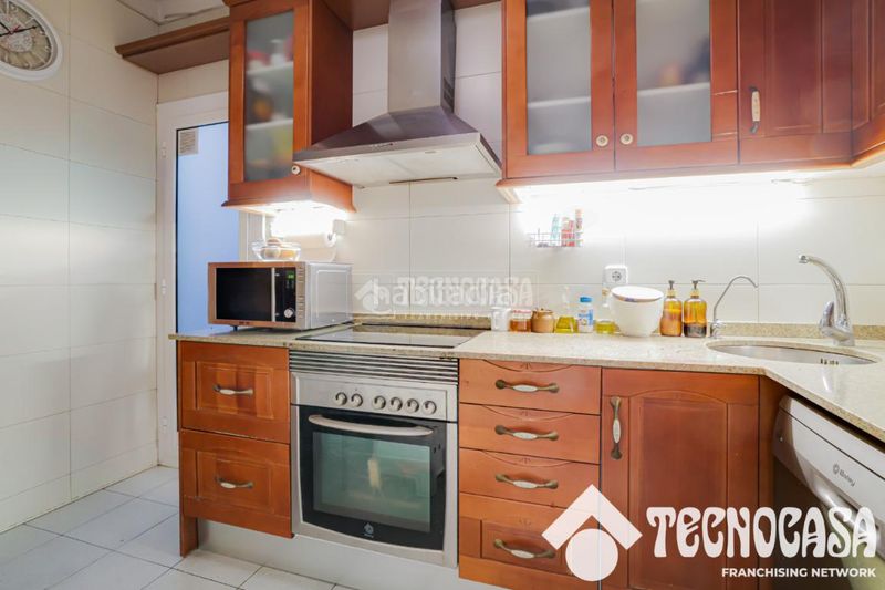 Foto 7cf5907c-7920-4923-a06f-27953d03e0c7. Pis amb calefacció a Sants Barcelona