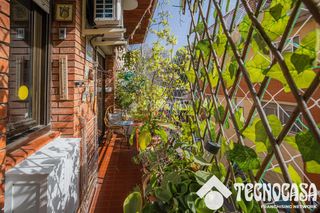 Pis  C/ de watt. Piso en venta en barcelona