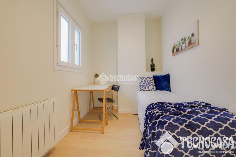 Foto 60c40de8-b15a-4677-a6d1-f620cdc42750. Ático  en venta en Font de la Guatlla Barcelona