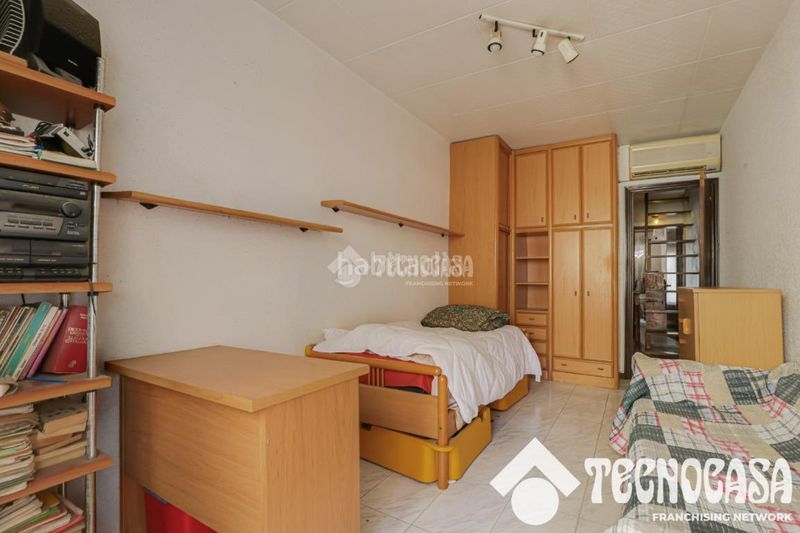 Foto 36f31fa9-70d1-4875-b123-578d4e8b8585. Àtic amb calefacció a Sants Barcelona