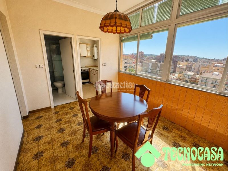 Foto 19f7ebe1-1edf-4f83-ae89-0a3cf95dd896. Piso  en venta en Sants Barcelona