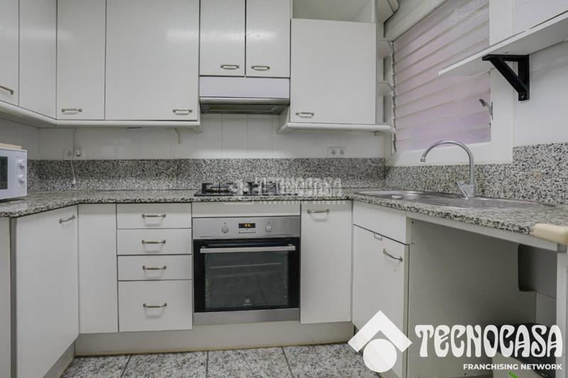 Foto 745b6db1-d4f0-465d-8361-3c964942ce50. Piso  en venta en Sant Ramon - Maternitat Barcelona