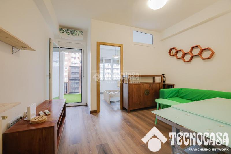 Foto ecefe1cc-f66a-497a-9bd4-55e6cbd97131. Piso  en venta en Sant Ramon - Maternitat Barcelona
