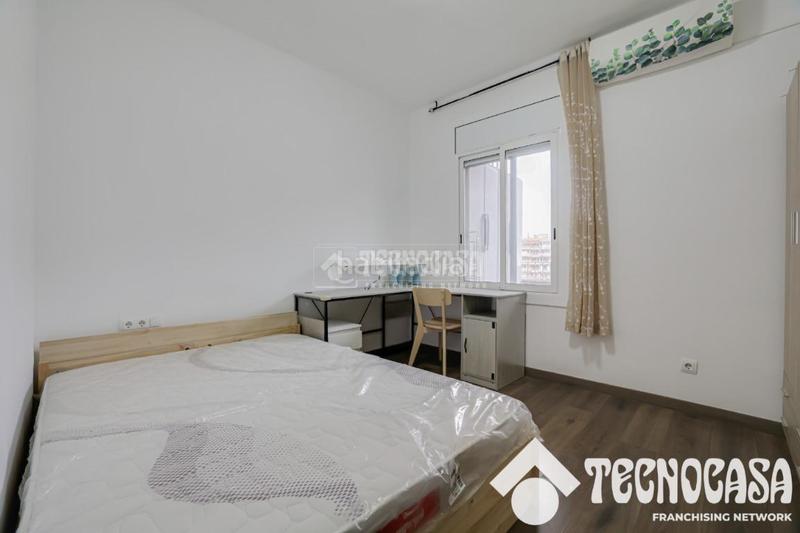 Foto fcc0449e-c0f7-4041-9d04-aebb00ea4679. Piso  en venta en Sant Ramon - Maternitat Barcelona