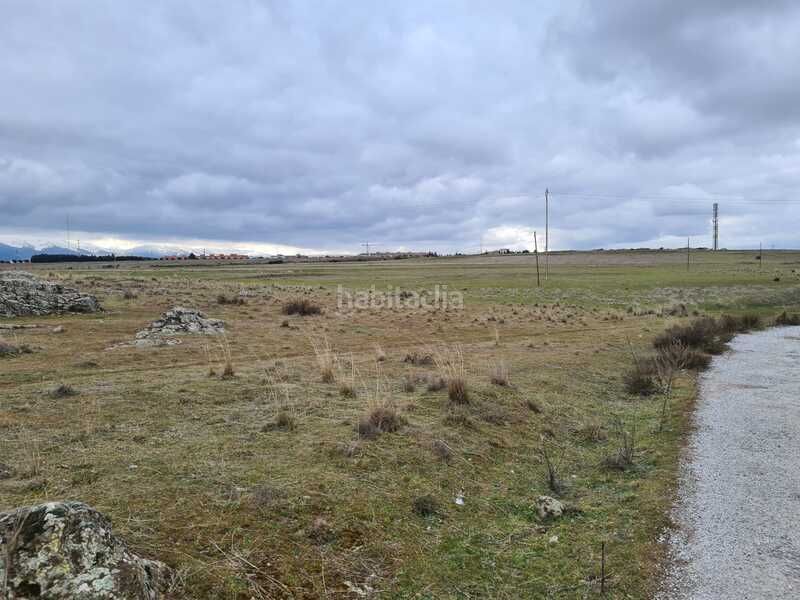 Foto d9e5571e-ed95-41ee-a6b4-111ae240d50d. Terreny residencial a El Carmen Segovia