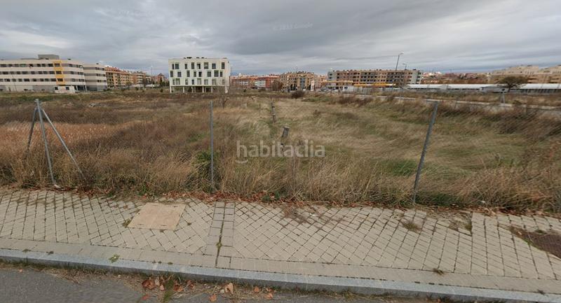 Foto 07729d83-d699-43c1-a468-bb05715ebd39. Terreny residencial a calle jesús grande aparicio 54 a Ávila