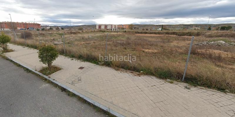 Foto 4a11b25a-77cf-4b30-86f7-7bffd5b3a9bc. Terreny residencial a calle jesús grande aparicio 54 a Ávila