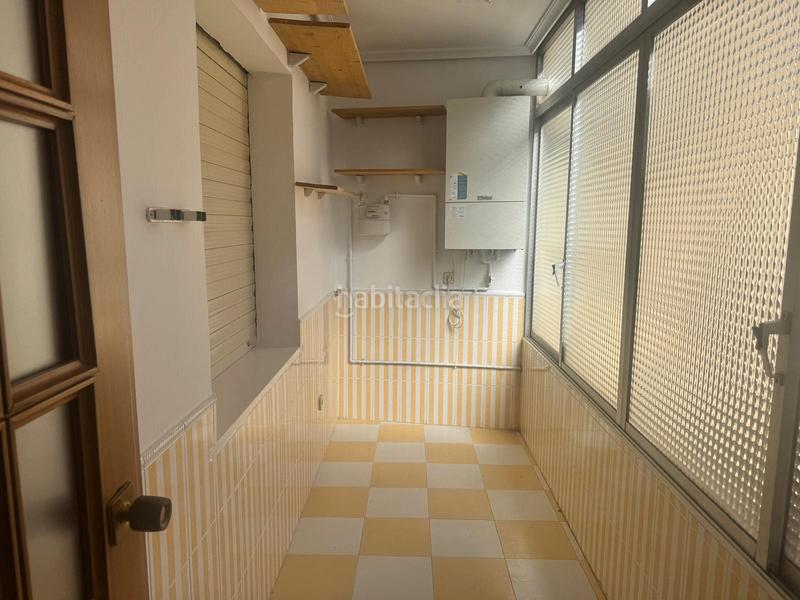 Foto fda25265-b3eb-48c9-a560-579f24733a1d. Piso se vende piso (capital) en San Roque-Concordia-Adoratrices Guadalajara