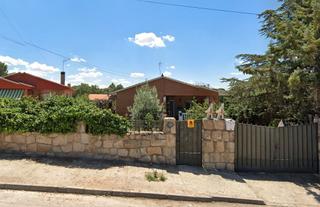 Xalet  Calle circular. Venta de chalet en valdenuño fernandez (urb la dehesa) (guadalaj