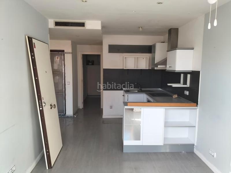 Foto eeb73dd6-10b2-4b4e-9977-7d2bacbce7fc. Piso oportunidad venta de piso en Pradolongo Madrid