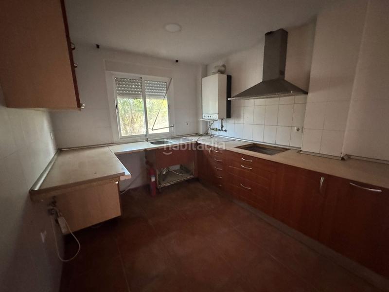 Foto 952bf857-e29c-4f0a-a2cb-598b27b8c4fc. Chalet con camino riscaldamento parcheggio piscina in Chiloeches