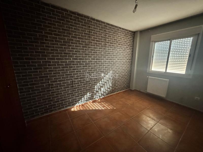 Foto a3e81111-2fa8-4392-bacb-d77258100a9e. Chalet con camino riscaldamento parcheggio piscina in Chiloeches