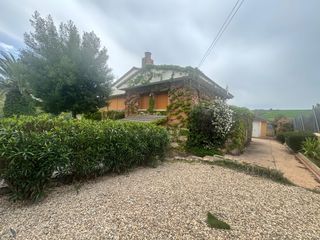 Chalet  Avenida bruselas. Venta de chalet independiente con piscina en venta en el coto -