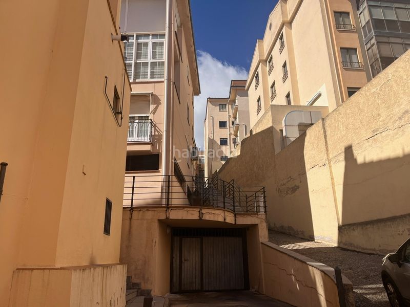 Foto a9f6ddd7-40b5-4fe4-90a0-13f21ddc50d0. Piso en plaza ejército 7 piso con garaje y trastero en plaza del ejército – ¡pleno centro de avila! en Ávila